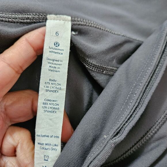 Lululemon Athletica Align Wide Leg Cropped Size 6 - Picture 3 of 6